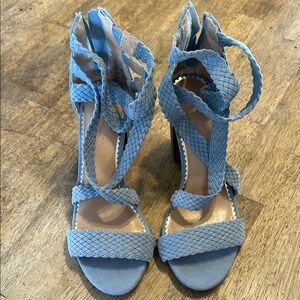 Chic Blue Braided Heels